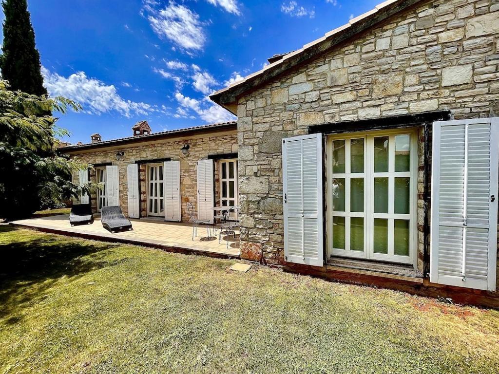 Villa Melissa - Istrisches Steinhaus Mit Pool In Guter Lage Sveti Lovreč Pazenatički 외부 사진